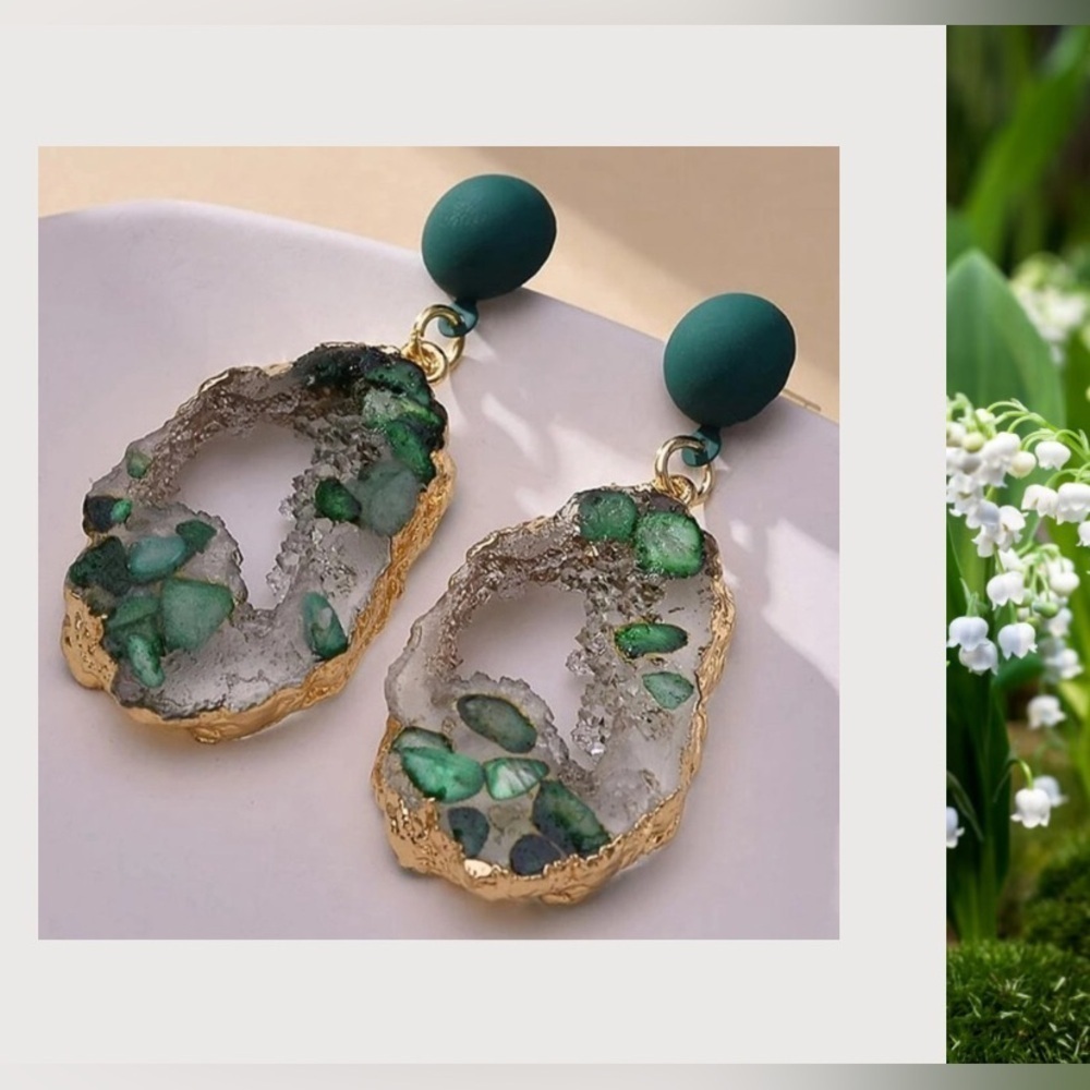Now available Green sparkle resin drop fashion earring